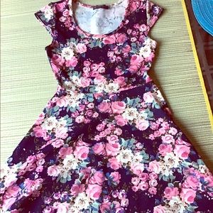 Girls floral short sleeve dress